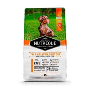 Nutrique Toy & Mini Young Adult Dog
